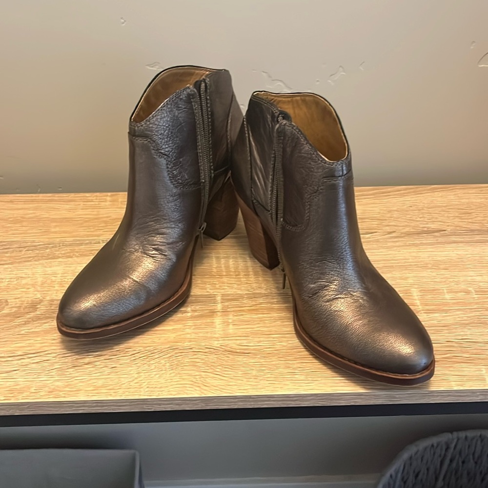 Lucky Brand boots